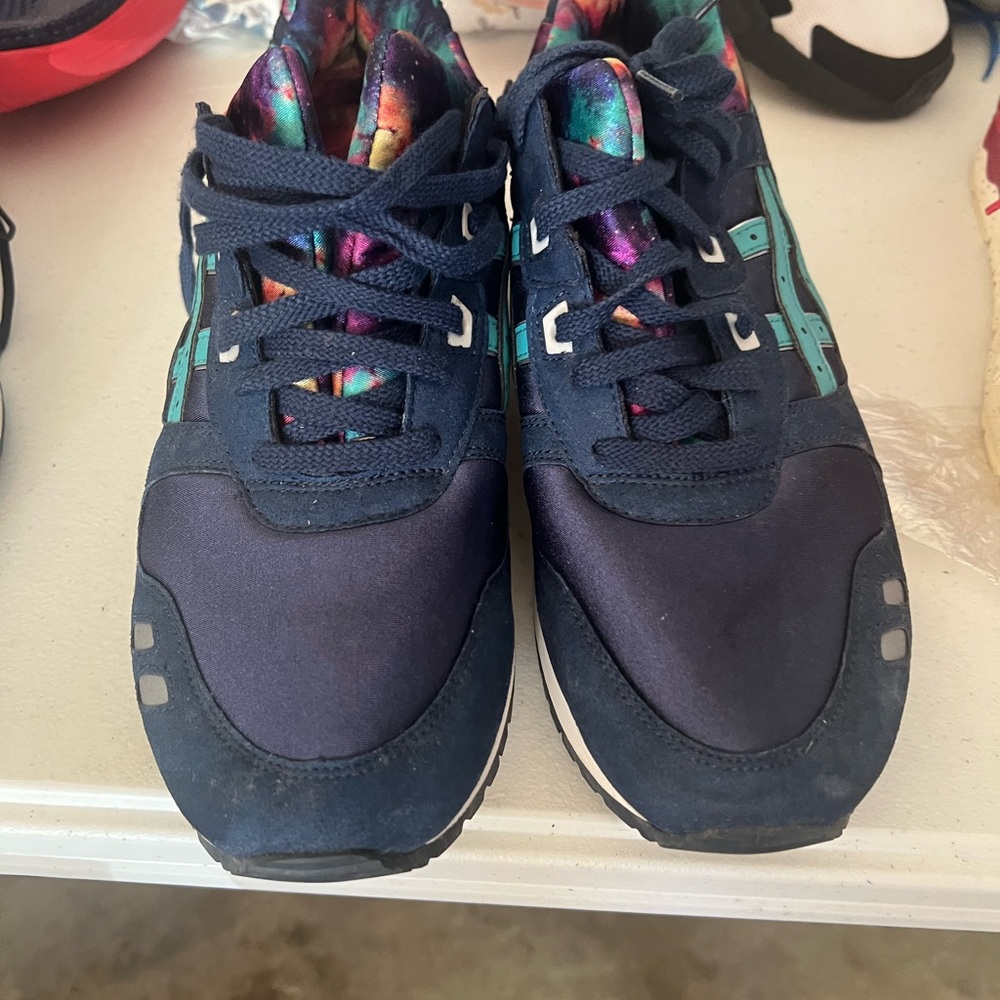 Asics Blue and Purple Athletic Shoes for Performance